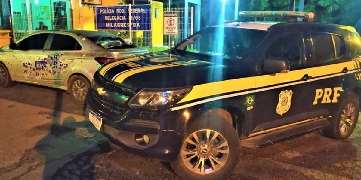 Homem é flagrado com carro roubado e placas adulteradas na cidade de Milagres