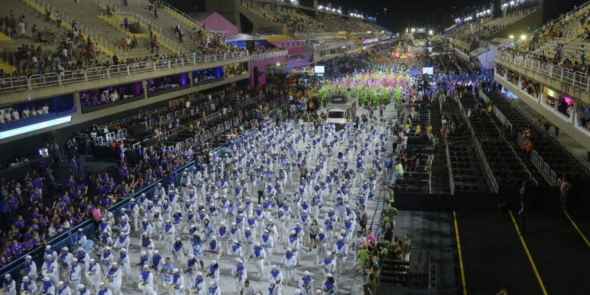 Rio de Janeiro: Doze escolas disputam título do Grupo Especial do carnaval