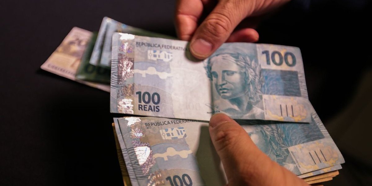 INSS começa a pagar nesta segunda (25) o décimo terceiro antecipado