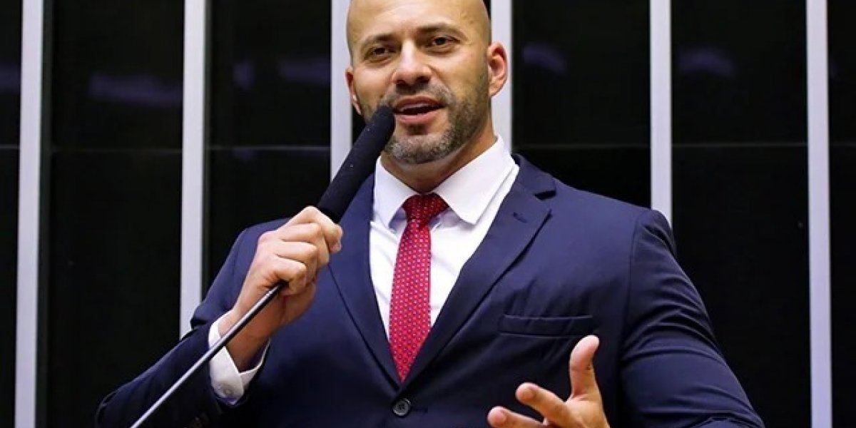 Juiz dá 72 horas para União se manifestar sobre graça constitucional