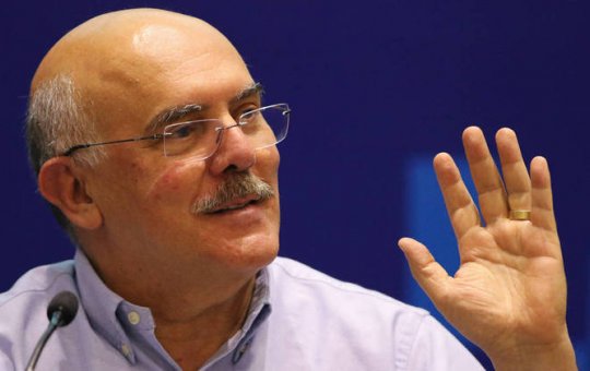 Arma de ex-ministro dispara no Aeroporto de Brasília e atinge mulher