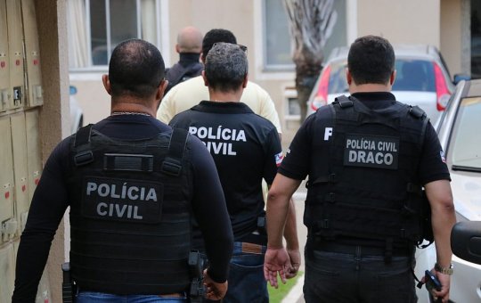 Três suspeitos morrem em confronto com a polícia durante operação