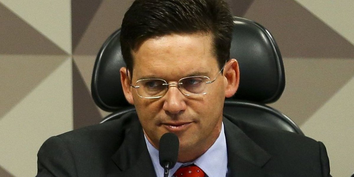 "Lula não anda nas ruas, só faz eventos fechados", alfinetou João Roma