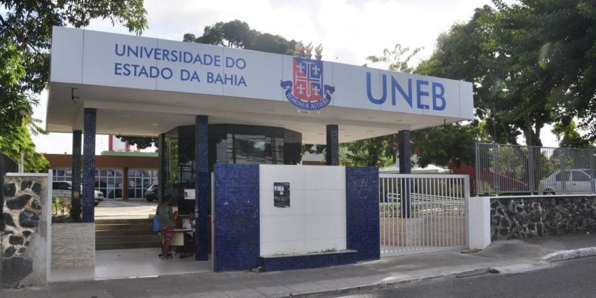 Professores de universidades estaduais da Bahia paralisam as atividades