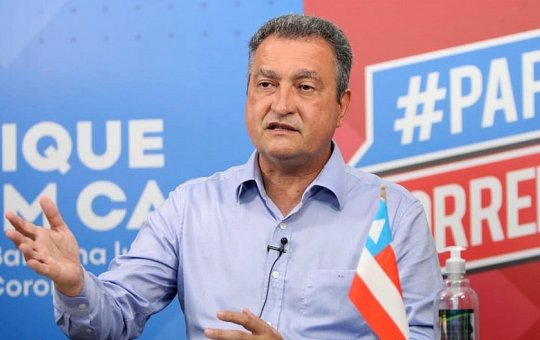 Rui Costa rebate críticas de adversários: "Estão com a língua do lado de fora"