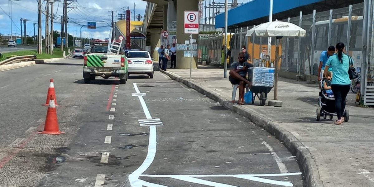 Novos pontos de táxi são implantados nas proximidades das estações de metrô