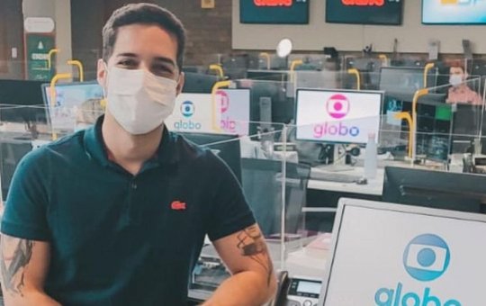 Na UTI, o jornalista Gabriel Luiz fala pela primeira vez após esfaqueamento