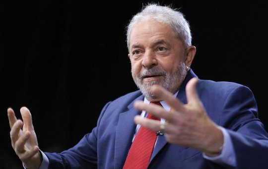 Eleições: Lula liga para Carlos Lupi e tenta apoio do PDT, diz coluna