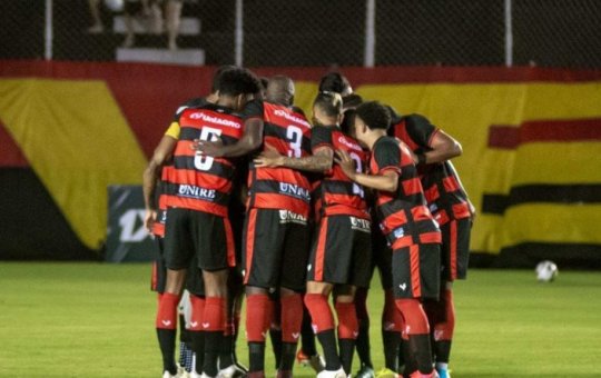 Em busca da reação na Série C, Vitória recebe o Manaus