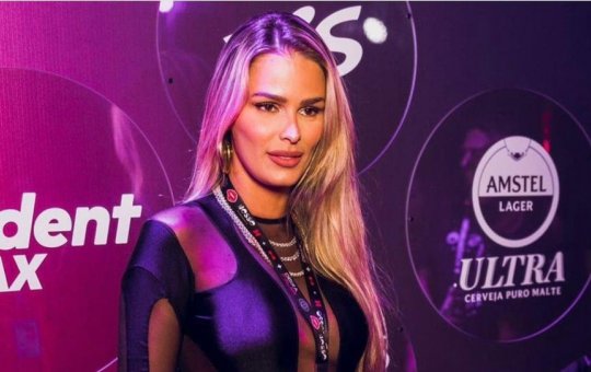 “Estou sem calcinha”, diz Yasmin Brunet em noite de Carnaval