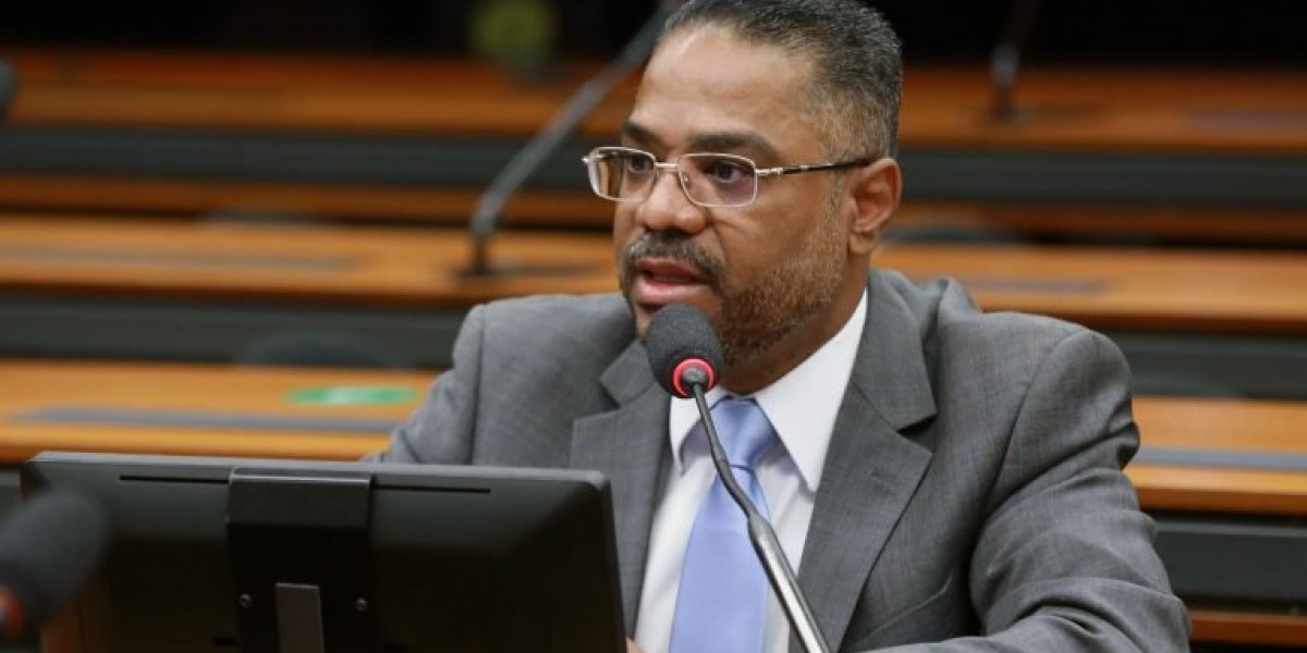 Pessoa se passa por Márcio Marinho no WhatsApp: "Não sou eu e nem minha equipe"