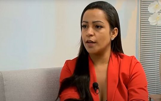 Sandra fala sobre surto com mendigo e desabafa: “Não escolhi trair meu marido”