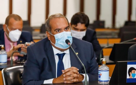 "Não adianta ir contra a vontade do povo", diz aliado de ACM Neto sobre pesquisa
