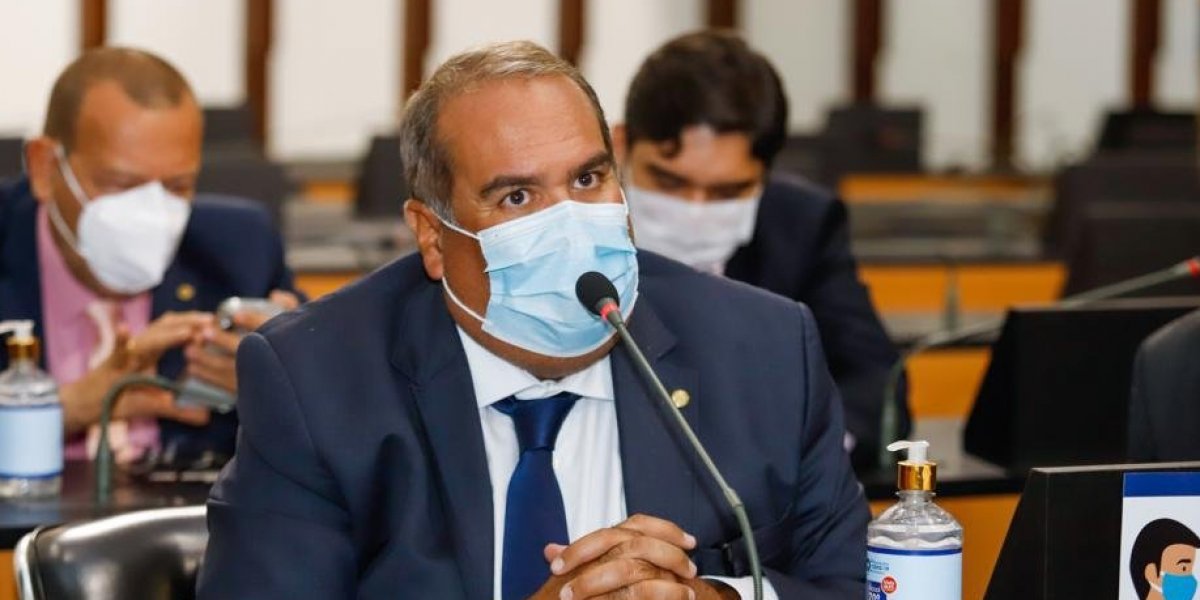 "Não adianta ir contra a vontade do povo", diz aliado de ACM Neto sobre pesquisa