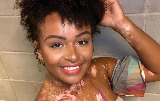 Após especulações de gravidez, Natália Deodato faz teste e comemora resultado