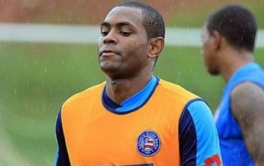 Ex-Bahia, Jobson volta a se envolver em polêmica e é levado a delegacia em Angra