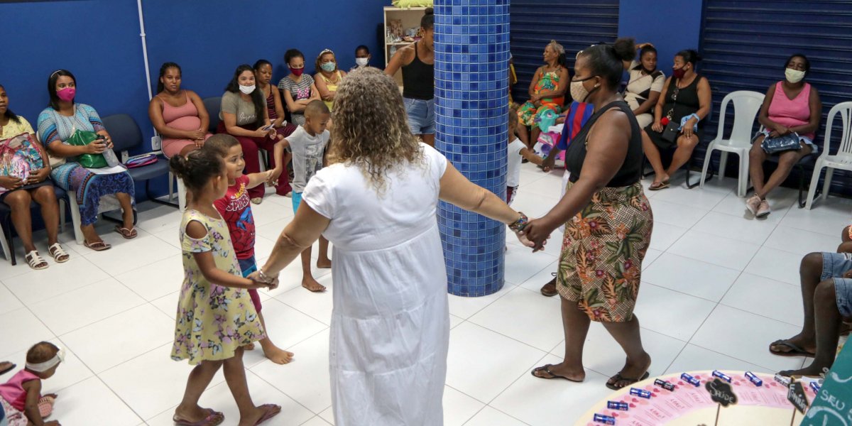 Dia das Mães movimenta Cras Itapagipe e CadÚnico Comércio