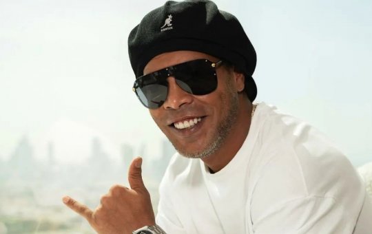 Ronaldinho Gaúcho se torna sócio de liga de showbol nos EUA