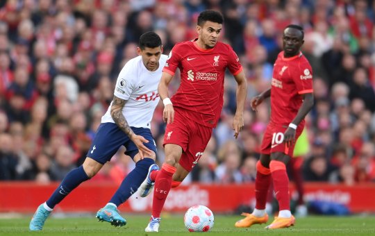 Liverpool empata com Tottenham assume a liderança, mas pode ser ultrapassado