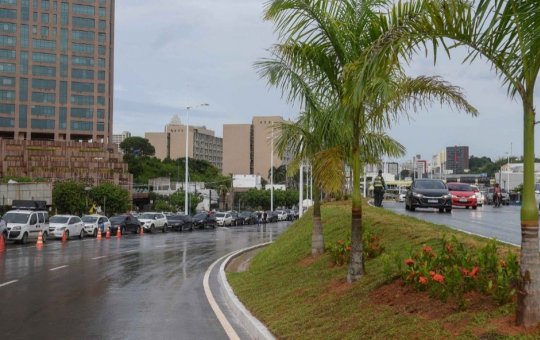 Prefeitura de Salvador entrega 1ª etapa da Nova Avenida Tancredo Neves