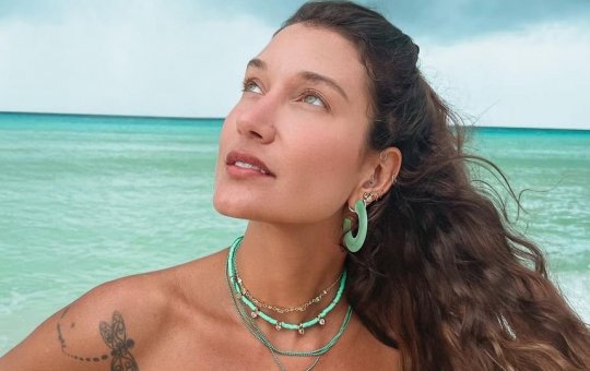 Gabriela Pugliesi anuncia gravidez de primeiro filho