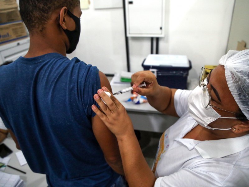 Confira a estratégia de vacinação contra a Covid em Salvador nesta terça (10)