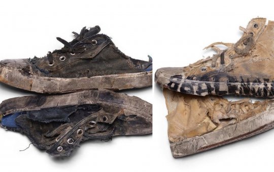 Marca vira meme após lançar tênis rasgado e surrado; Veja a repercussão