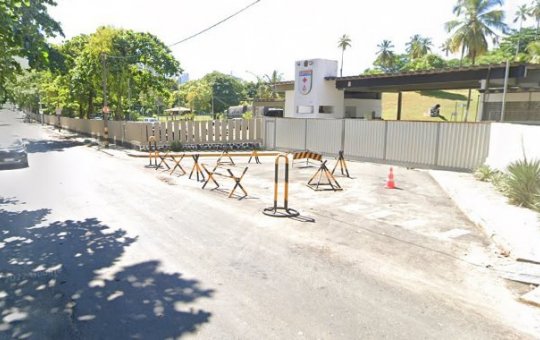 Assaltantes levam carro de tenente do Exército no bairro da Pituba, em Salvador