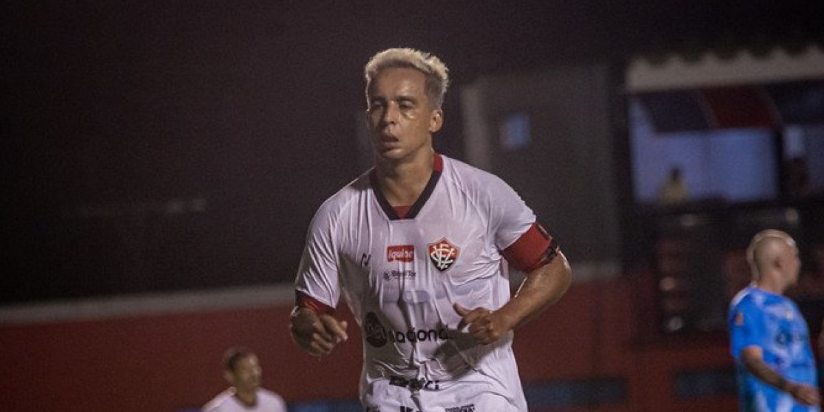 Após 12 jogos e apenas dois gols, Jadson se despede do Vitória e escreve carta