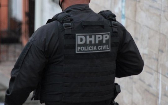 Suspeita de matar engenheiro no Parque Júlio César, na Pituba, é presa