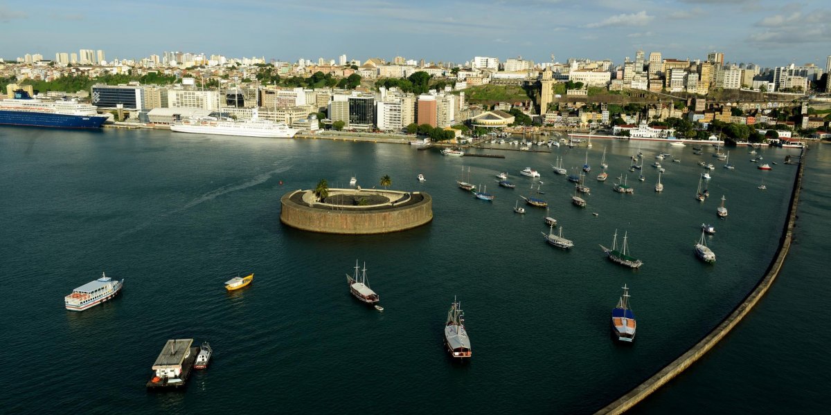 Prefeitura articula ampliação do número de voos entre Buenos Aires e Salvador