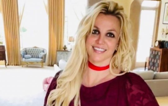 Britney Spears anuncia que perdeu bebê em aborto espontâneo