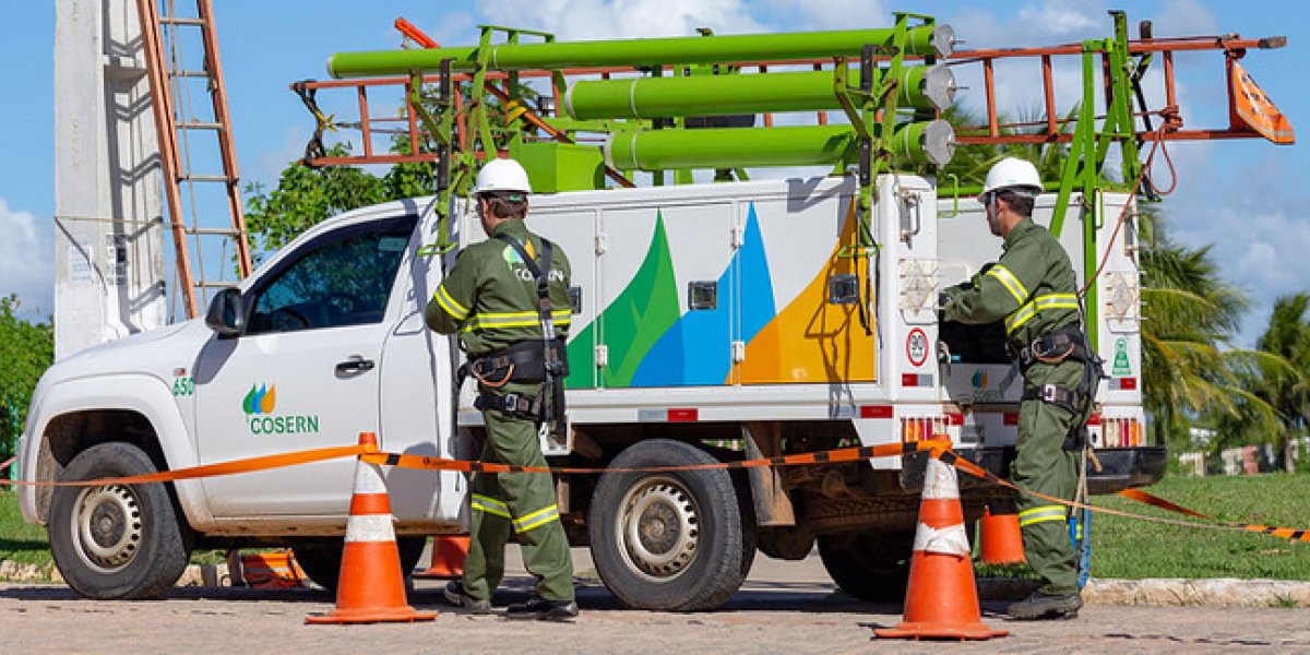 Coelba anuncia vagas de emprego e estágio em Salvador e outras 4 cidades; Veja