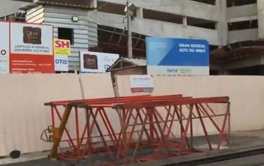 Homens armados invadem e roubam obra de residencial no Imbuí
