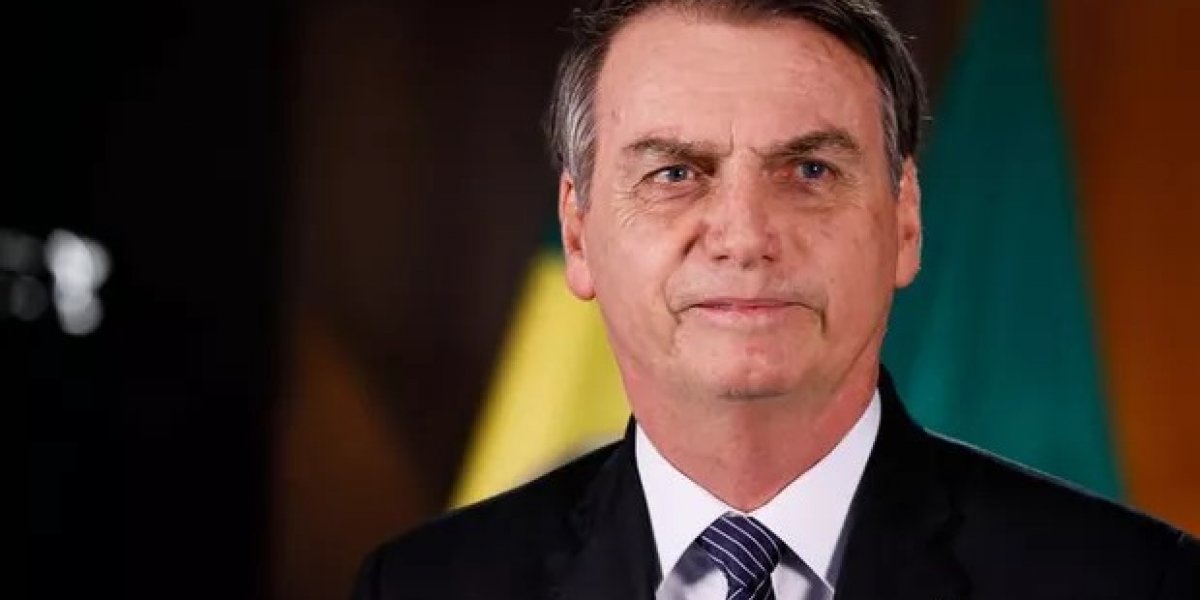 Jair Bolsonaro entra com ação na PGR contra ministro Alexandre de Moraes