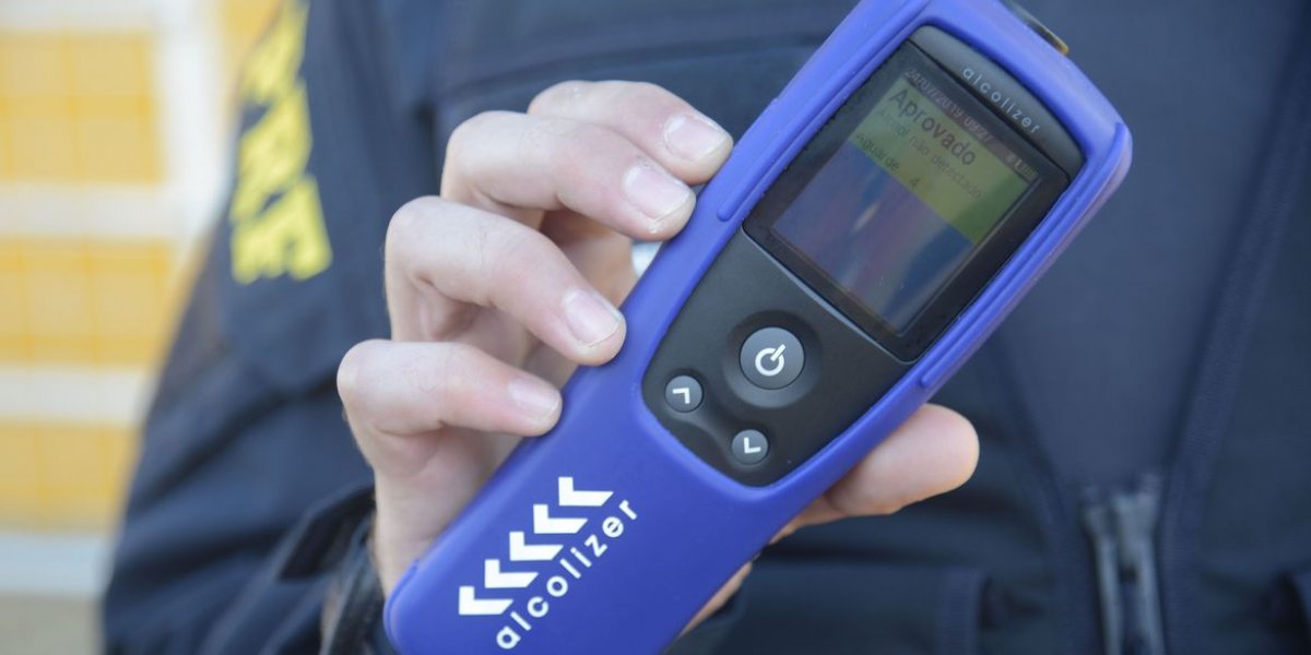 Fux vota pela manutenção de multa a motorista que recusa bafômetro