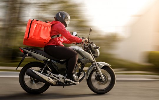 Entregador é preso enquanto realizava 'delivery de maconha' em Salvador