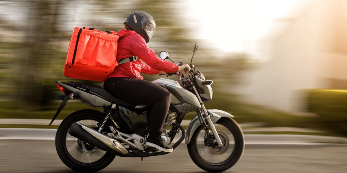 Entregador é preso enquanto realizava 'delivery de maconha' em Salvador