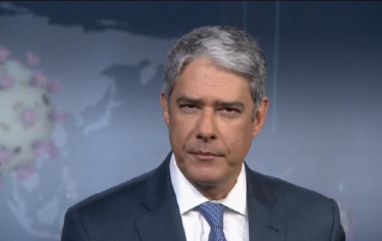 Globo se pronuncia sobre possível saída de William Bonner da emissora