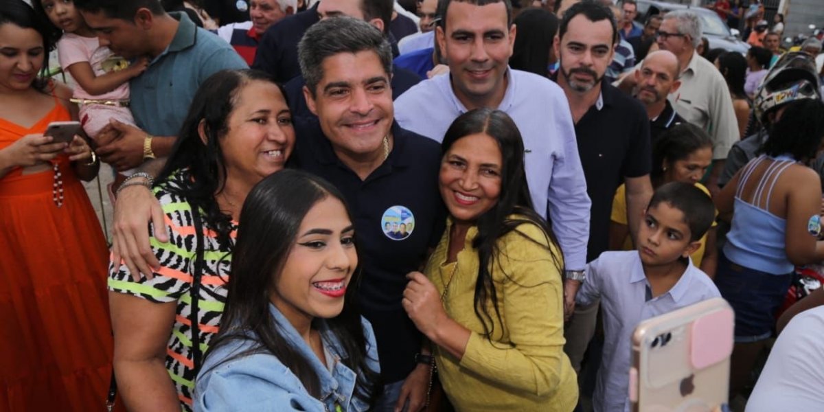 ACM Neto se compromete a acelerar obras de hospital municipal de Campo Formoso