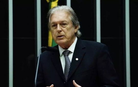 "Não vai dar em nada", diz Luciano Bivar sobre candidatura da terceira via