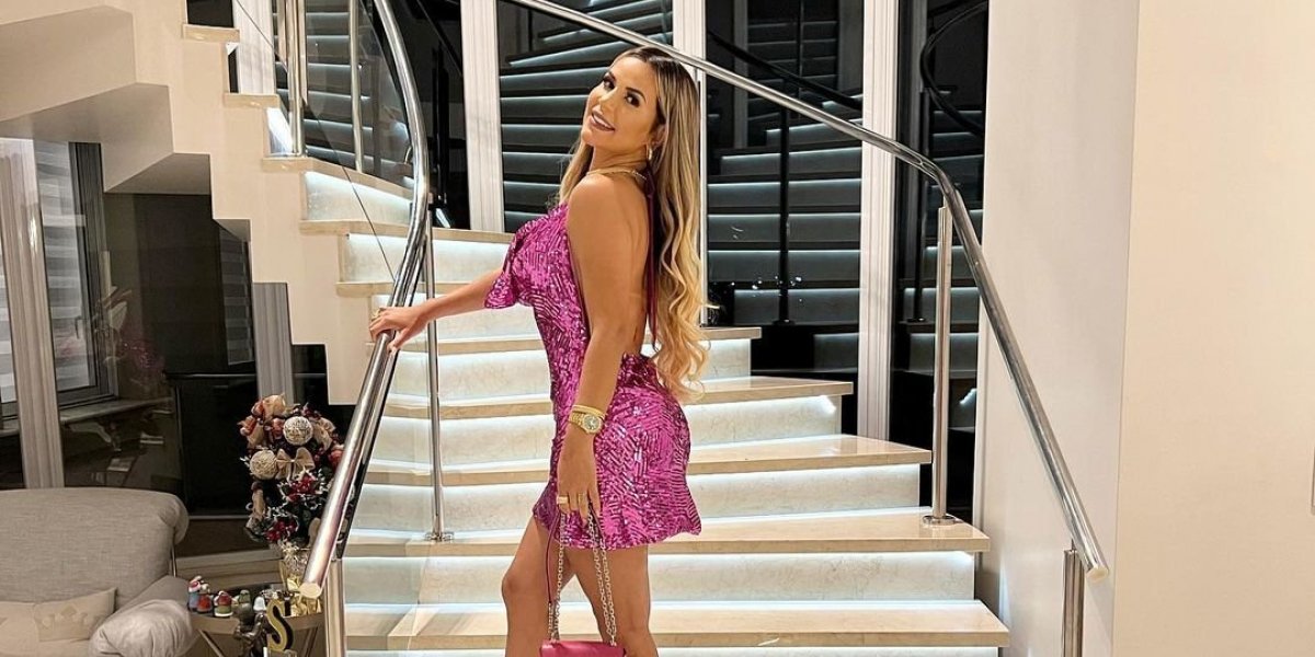 Deolane Bezerra revela preconceito em condomínio: "Mandam voltar para a favela"