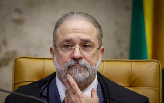 Augusto Aras bate-boca e quase sai na mão com procurador em reunião do MPF