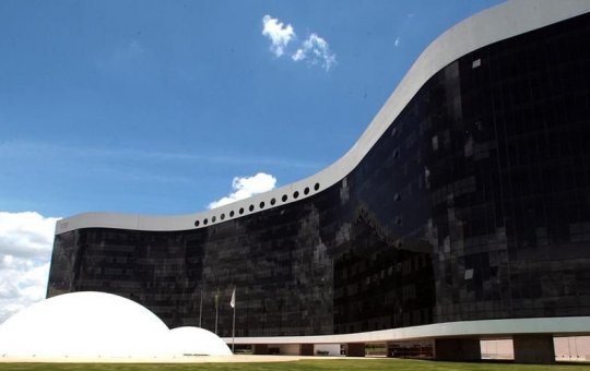 TSE aprova primeiro registro de federação partidária