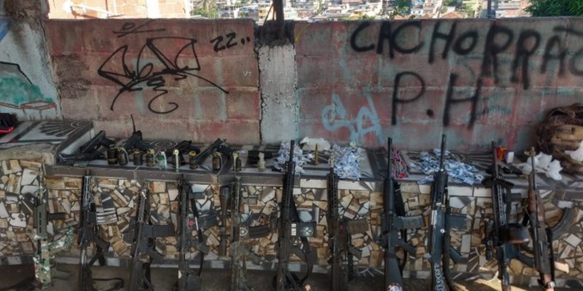 Operação policial deixa ao menos 24 mortos no Rio de Janeiro