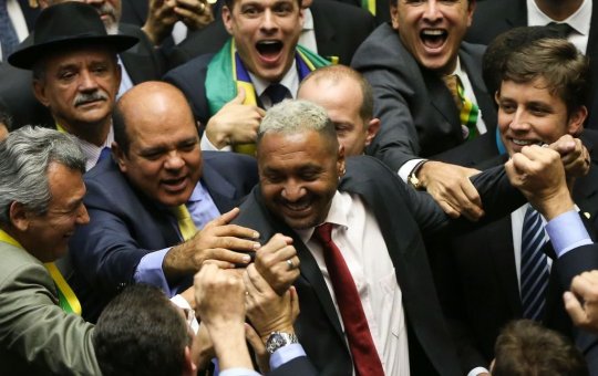 Tiririca volta a sinalizar que pode desistir de reeleição: "Eu não quero mais"