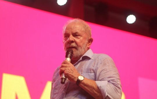 Eleições: Lula lidera com 40% das intenções de voto; Bolsonaro tem 32%