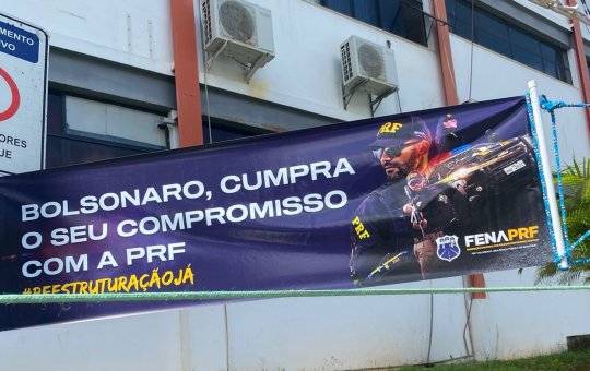 PRF protesta contra governo federal e reivindica reestruturação de carreira