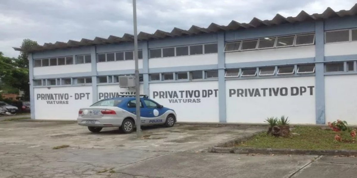 Batida entre veículos deixa duas pessoas mortas no sul da Bahia