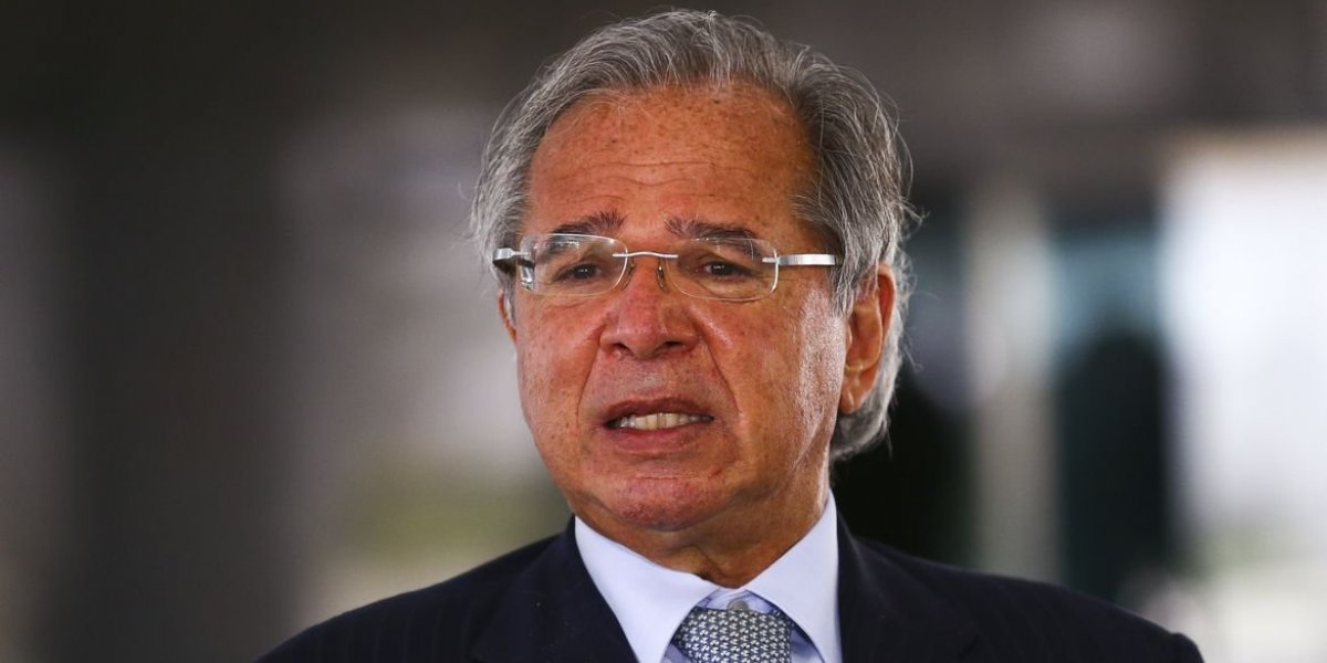 Intimado pela PF, Paulo Guedes apela a Aras para não prestar depoimento